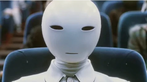 人物と空間の引きの画面